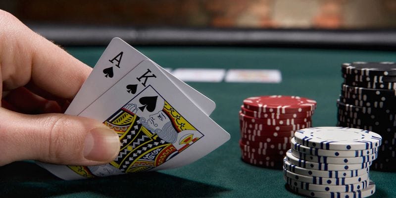 Cách chơi Poker tại Bong88 không khó